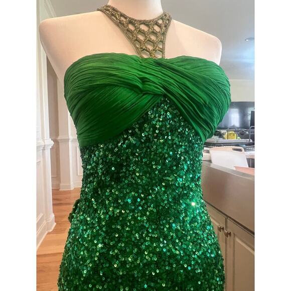 SCALA 100% SILK TOP SEQUINED BEADED NECK FLOOR LENGTH GREEN GOWN WOMENS SIZE 5 - Picture 3 of 15